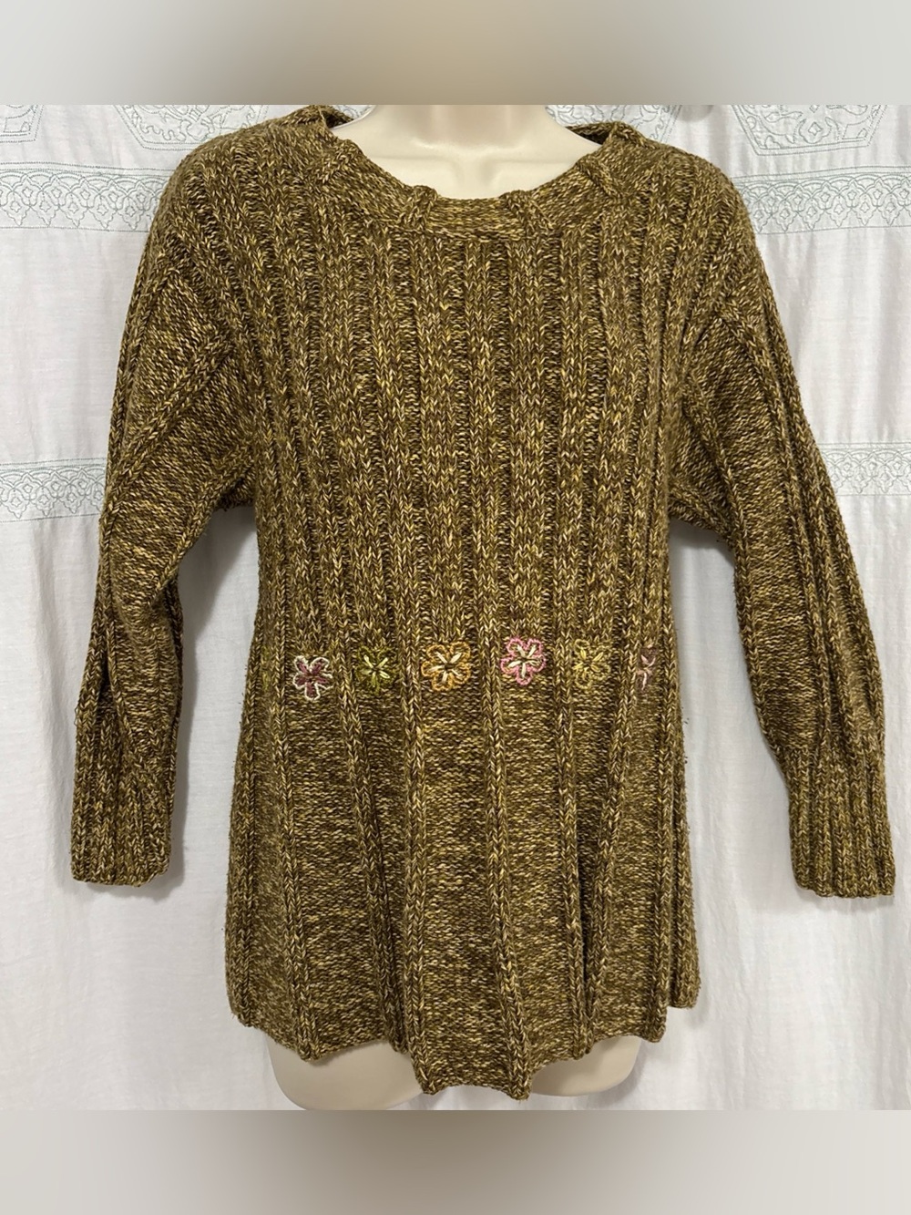 LeLe Handmade Cable Knit Sweater M/L Linen Cotton Tan Brown Floral Embroidered